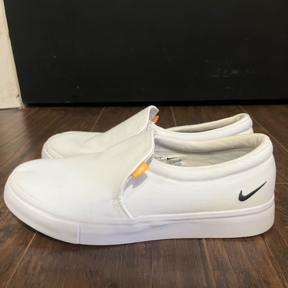 Nike Women's Court Royal Sneaker